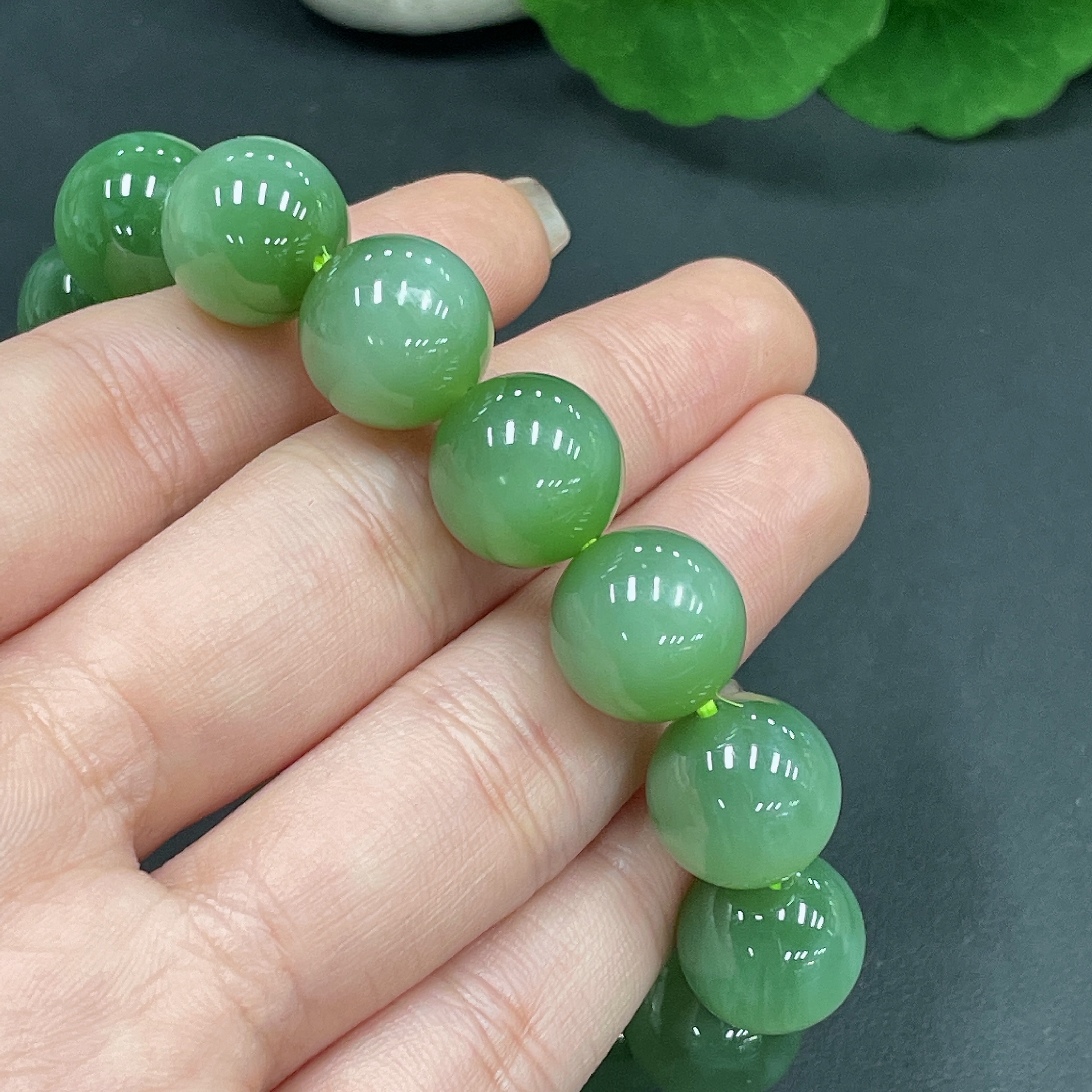 H24756691 Hetian Jade Bracelet    Approx. 12.8mm    Total Weight Approx. 51.3g