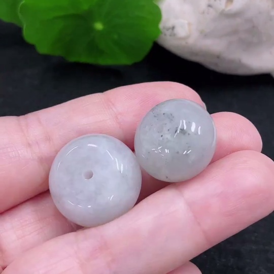 F33827393 Jadeite Pendants Sell as a Lot