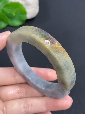 F42967759 翡翠毛货正圈手镯 货品总重量约60.3克 圈口49