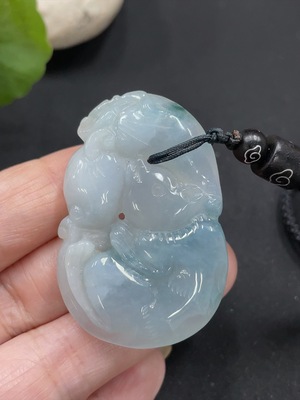 F21330544 Jadeite Fu Shou Pendant