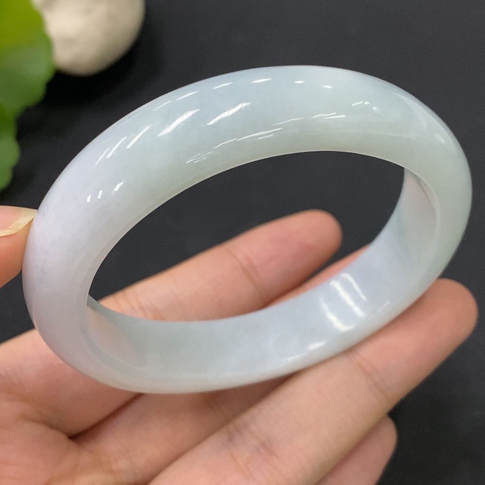 F29356212 Jadeite Concubine Bracelet, Total Weight Approx. 52.99g, Size 56.4/Short Diameter 49