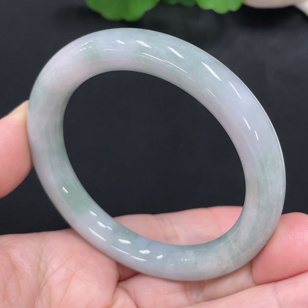 F27139224 JadeiteBangle Bracelet 52.5 Inner Diameter Total Weight Approx. 45.3g (with crack)