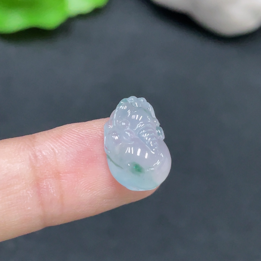 F30563644 Jadeite Inlaid Piece Total Weight Approx.1.45g