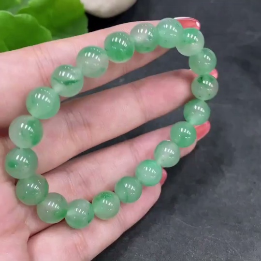 H34980239 African Emerald (Dulong Jade)