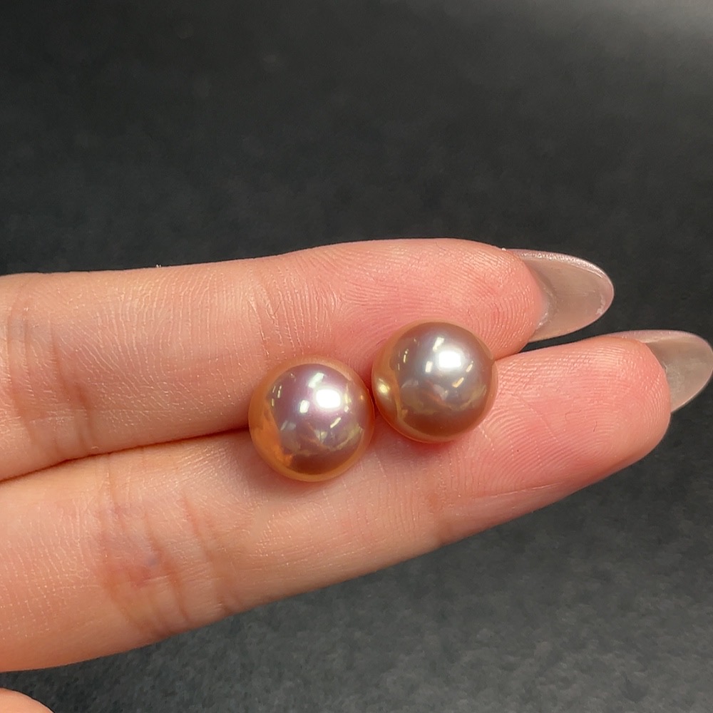 C33921456 18k composite pearl earrings with a total weight of approximately 2.12 grams and a size of about 10.3mm