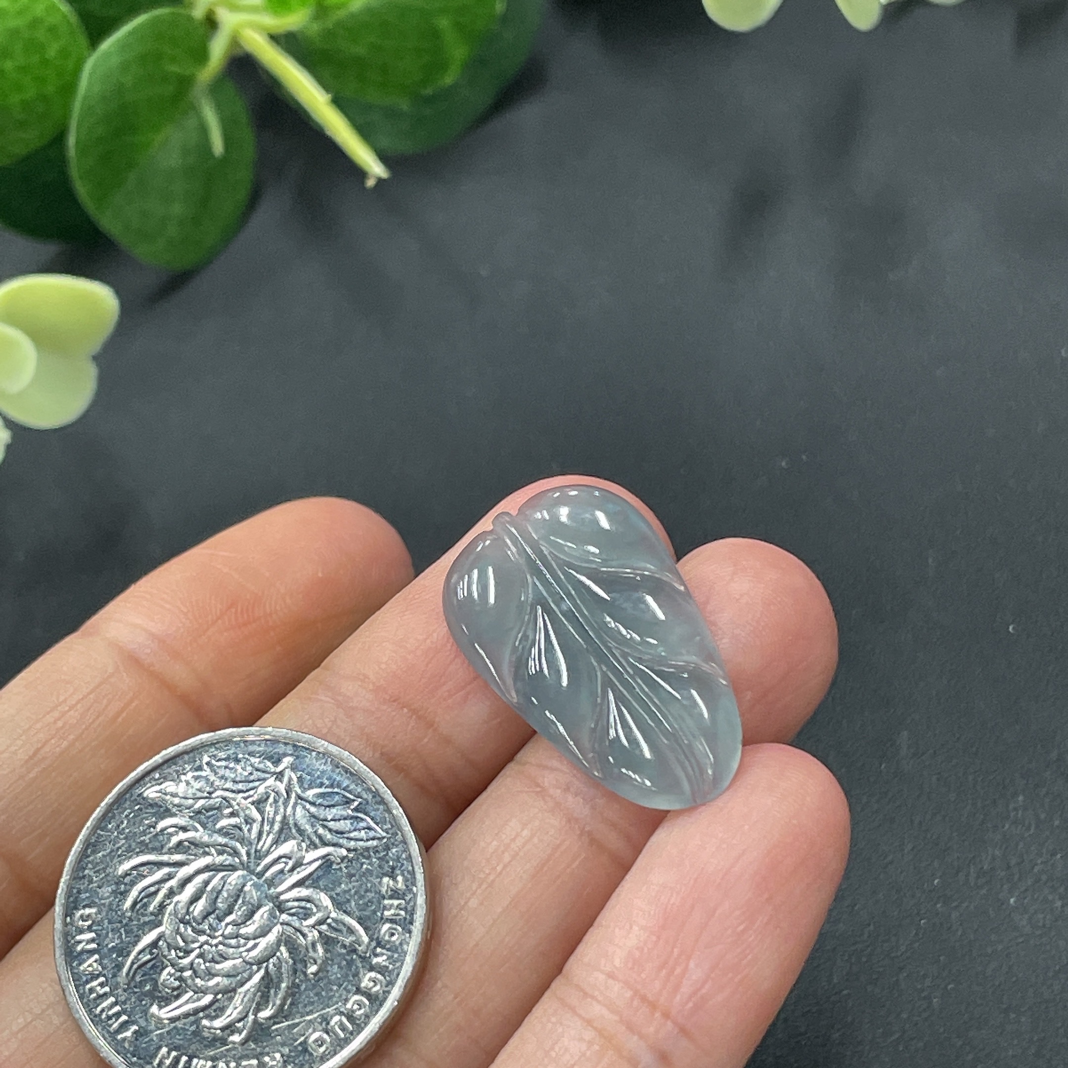 F10073134 Jadeite Leaf Inlay Piece