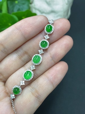 F42955245 翡翠蛋面镶嵌手链 18K金 配镶钻石 货品总重约5.24g