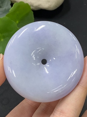 F29323688 Jadeite Peace Knot Pendant, Total Weight Approximately 76.41g