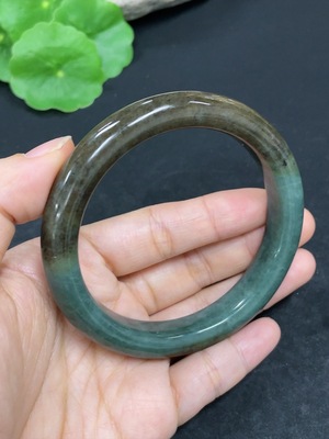 H46558953 和田玉正圈手镯 圈口58.6    货品总重约52.6g