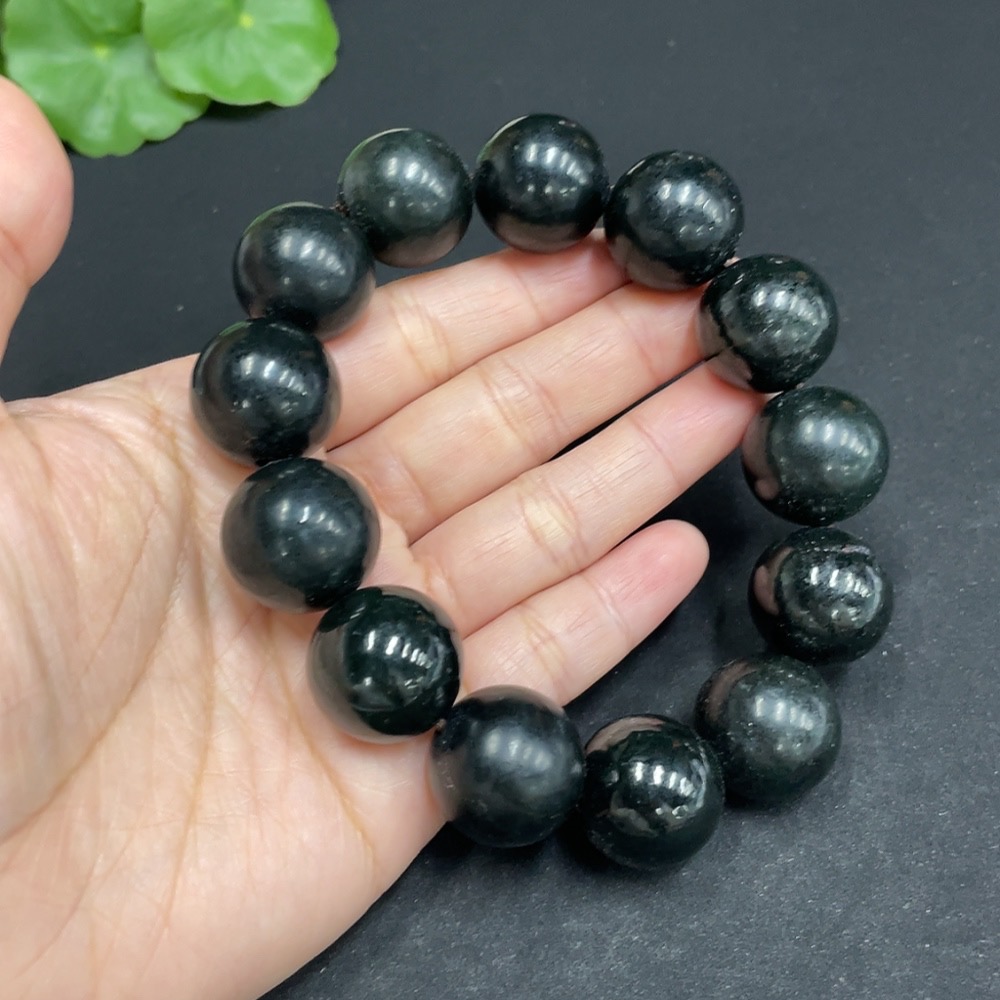 H34053094 Hetian Jade Bracelet, Size 18mm approx., Total Weight approx. 122.2g
