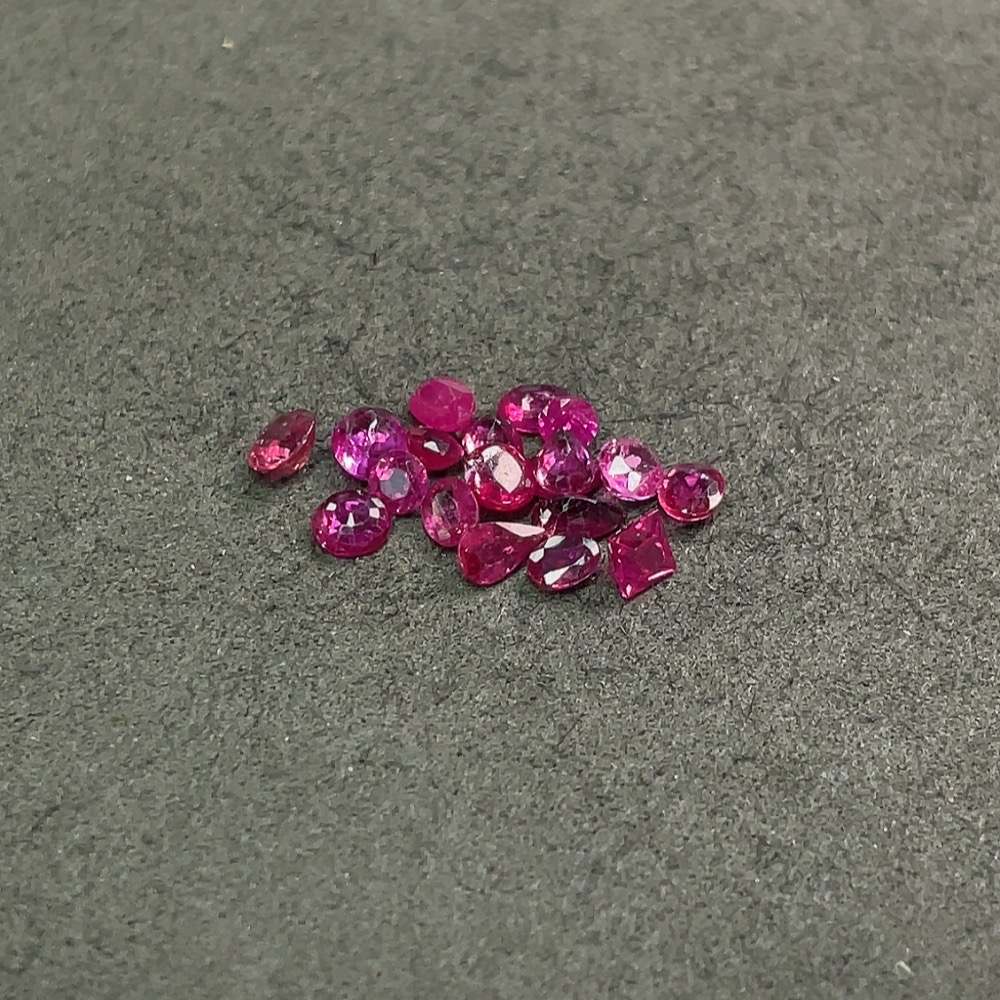 C33922652 Ruby Rough Stone Total Weight Approx.4.45Ct Sell as a Lot