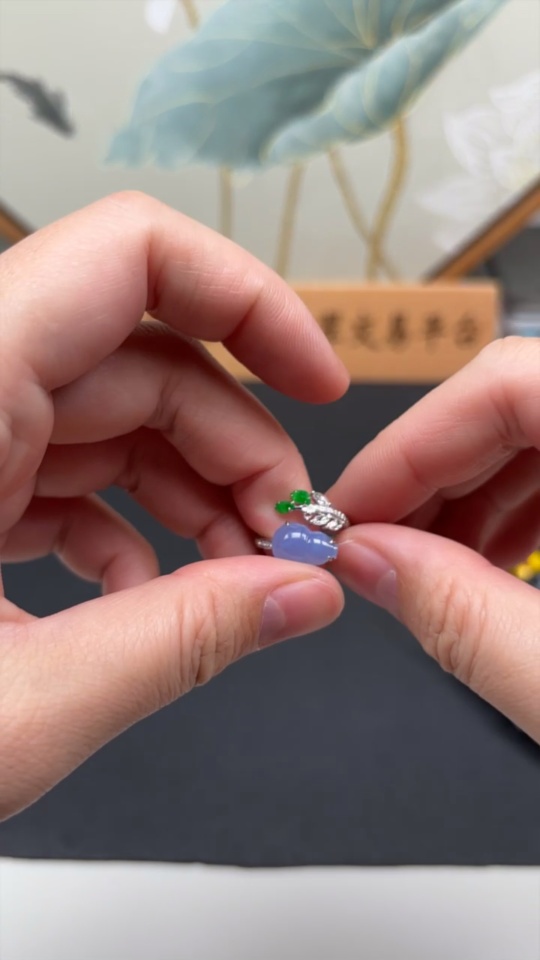 F31692450 Jadeite Inlaid Ring 18k with Diamond Accents Size 13 Total Weight Approx. 3.08g