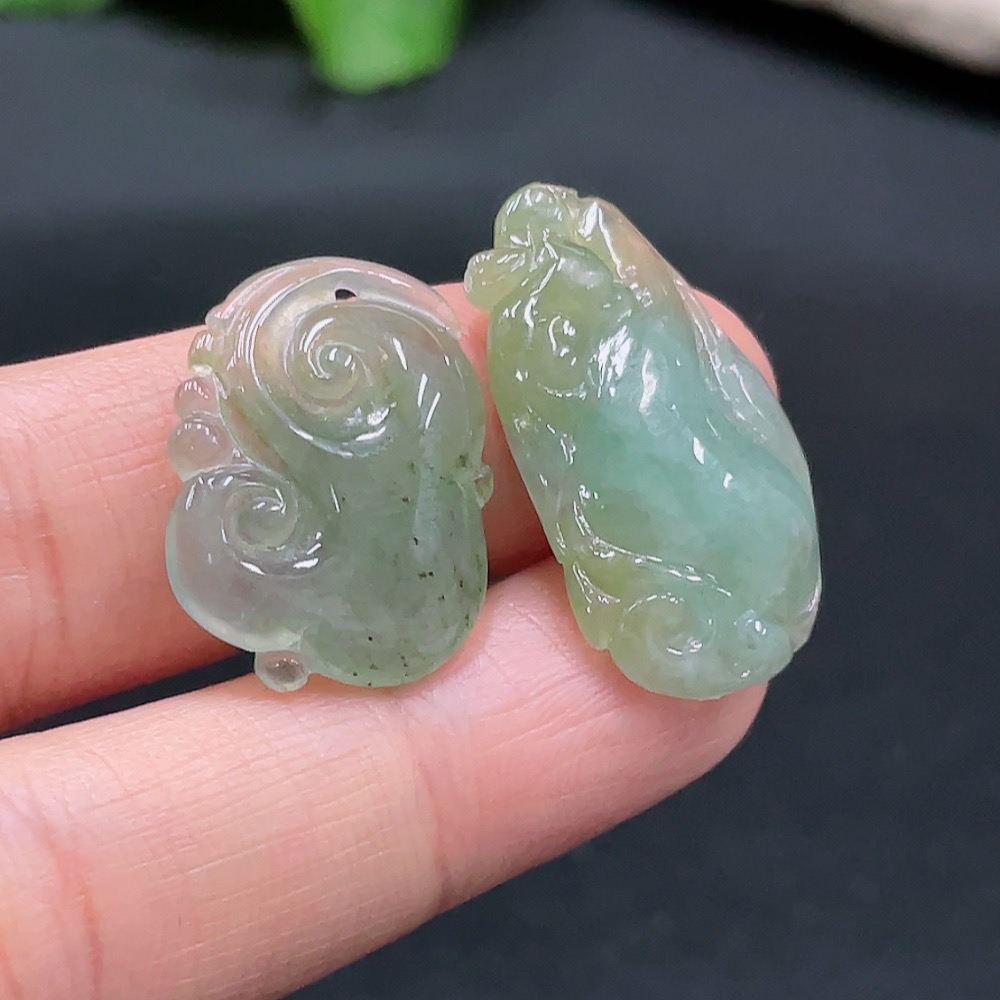 F25929269 Jadeite Pendant