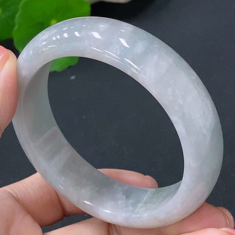 F27176335 Jadeite Circle Bracelet, Inner Diameter 52.5mm, Total Weight Approx. 61.8g