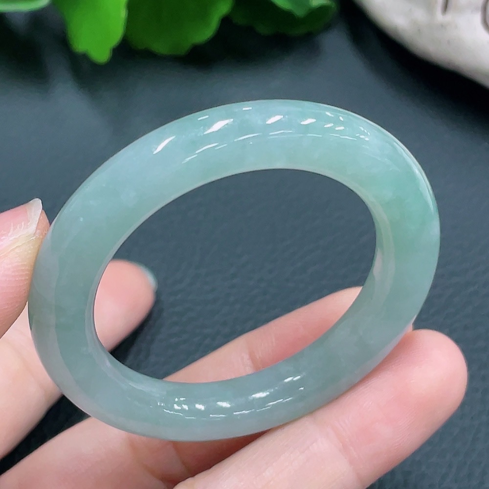 F23627333 Jadeite Donut Pendant Total Weight 24.690g