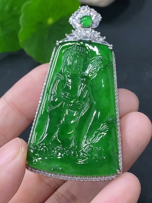 F31614774 Jadeite inlaid Guanyin pendant non-gold total weight about 18.5g