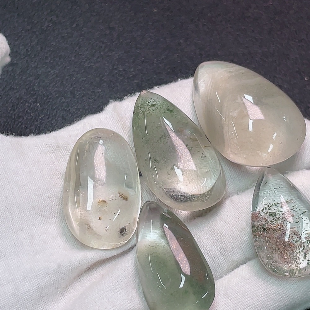 C34990371 Crystal Jewelry Total Weight Approx. 76.31g Sell as a Lot