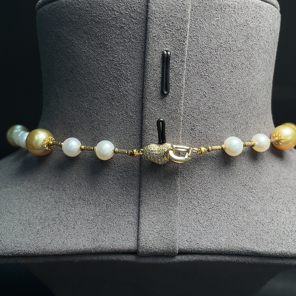 C32815852 Seawater pearl necklace with undetermined color origin and small freshwater pearls, non-gold, total weight approximately 38.66g, size about 6.2-13.7mm