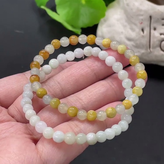 F35081292 Jadeite Beads Approx. 5.4mm