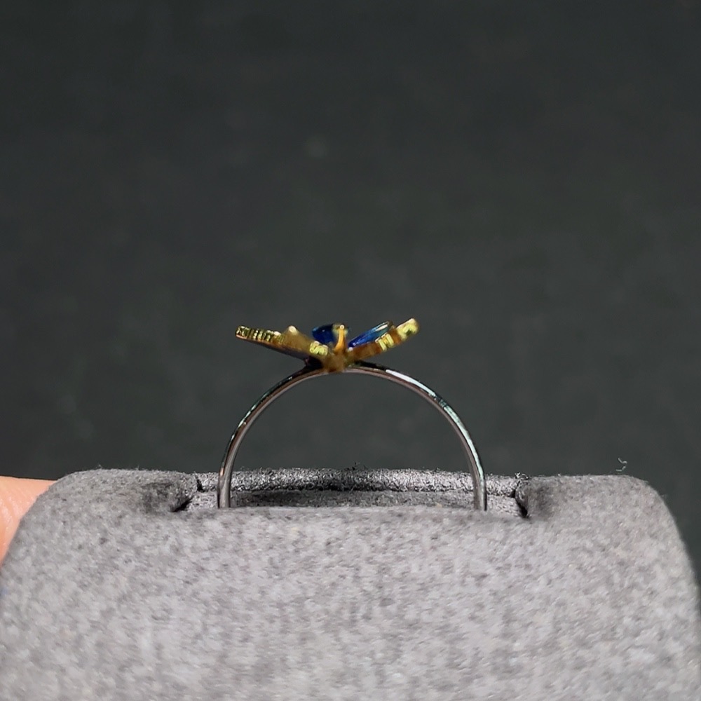 C34989122 Sapphire Ring 18k Gold Total Weight Approx. 1.5g Size 14