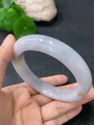 F33913786 翡翠正圈手镯  货品总重约70g 57圈口