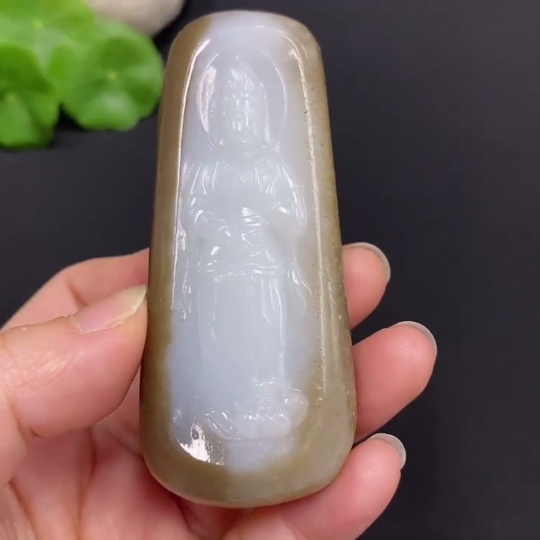 H28188516 Hetian Jade Pendant Guanyin Total Weight Approx. 89.7g