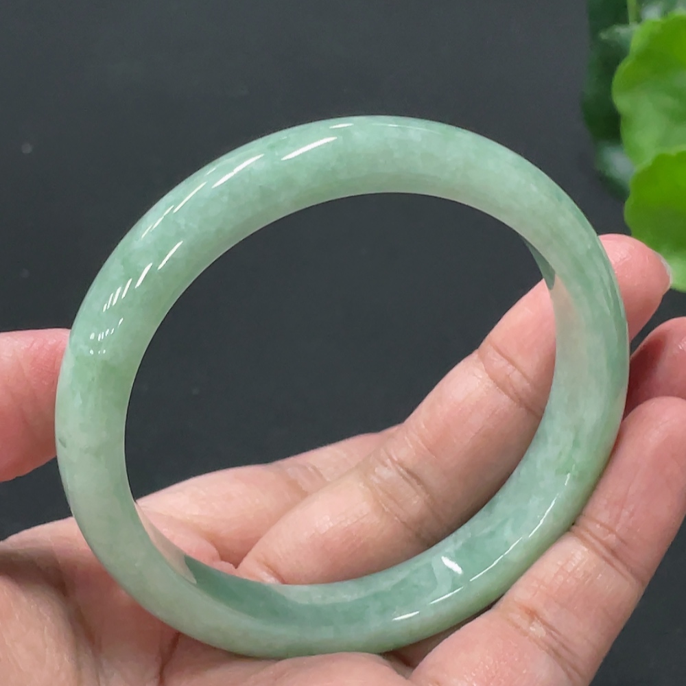 F33909496 Jadeite Round Bangle, Total Weight Approx. 43.7g, Size 55.8