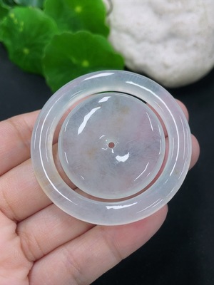 F46566176 翡翠子母扣挂件 货品总重量约20.3克