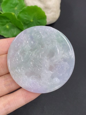 F41933241 翡翠龙腾四海挂件 货品总重量约34.1克