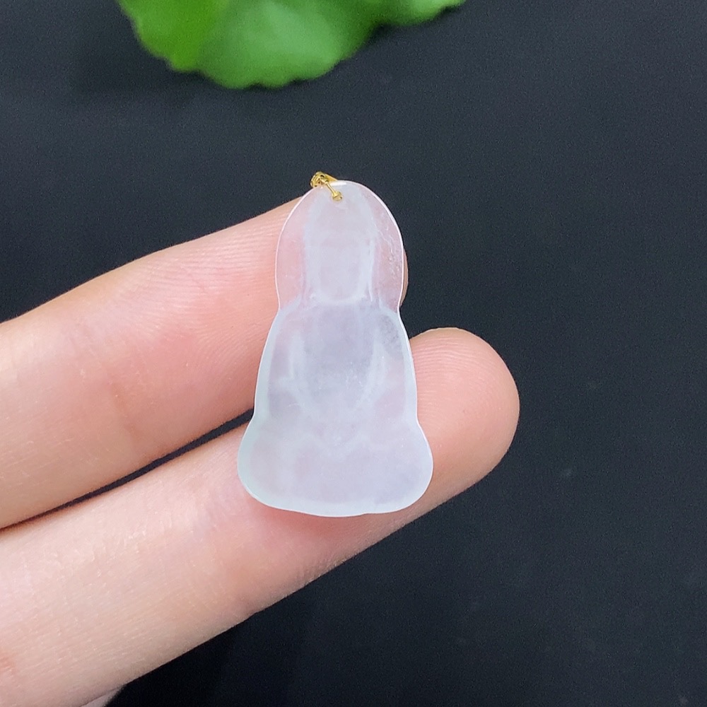 F28201394 Jadeite Guanyin Pendant with 18K Gold Clasp, Total Weight Approx. 1.3g