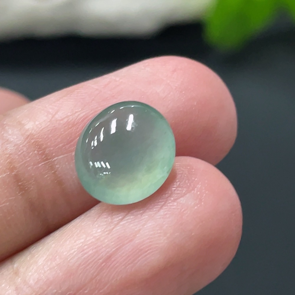 F28259826 Jadeite Cabochon Total Weight Approx. 0.8g