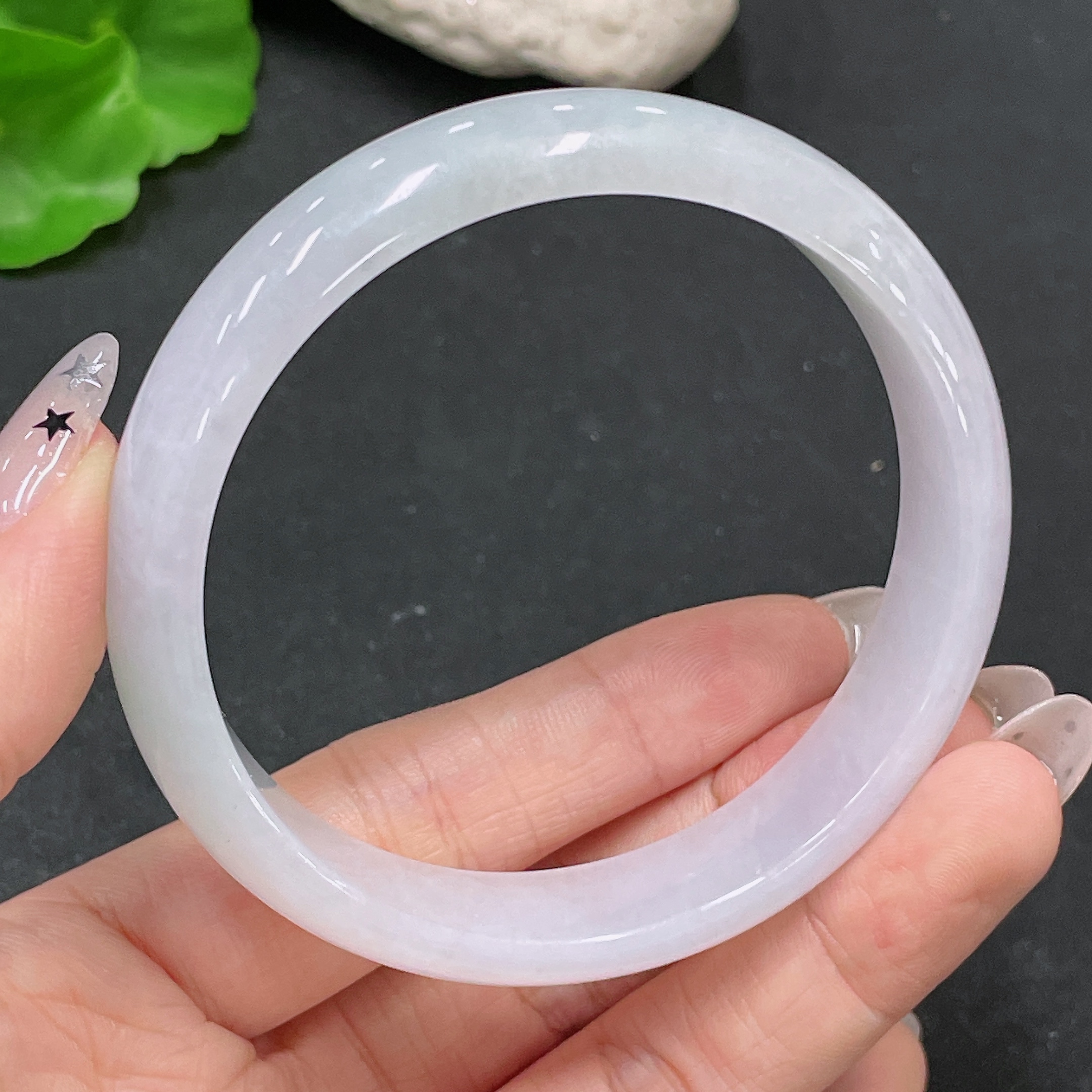 F35104087 Jadeite Round Bangle Size 59.5 Total Weight Approx. 48.74g with Crack