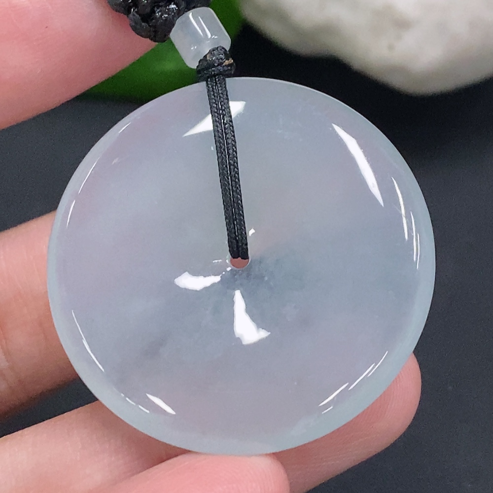 F33932774 Jadeite Peace Knot with Cord, Total Weight Approx. 21.4g