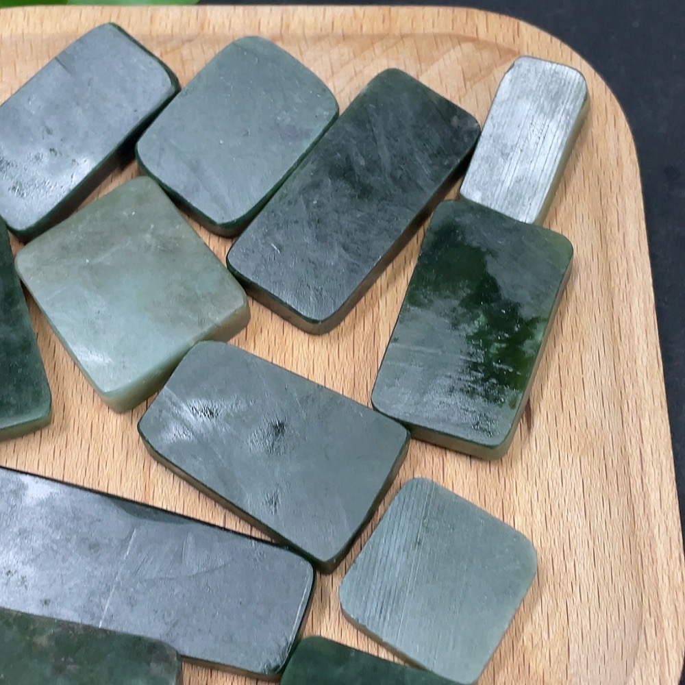 H32706282 Hetian Jade Pendant Plain Pendant Total Weight About 171.7g