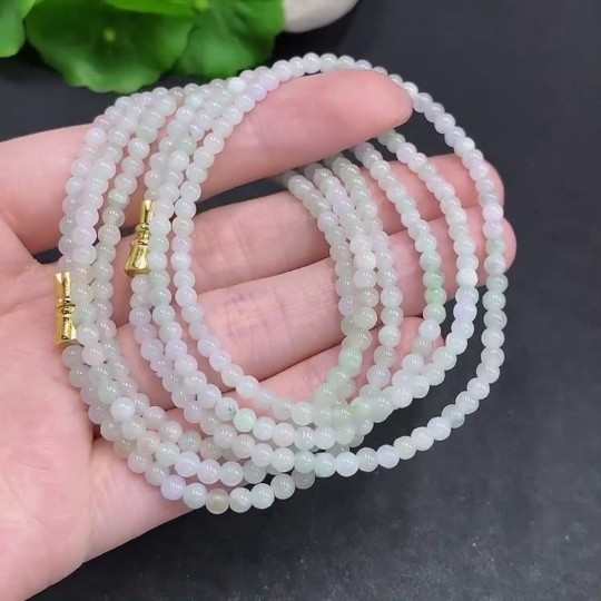 F34061622 Jadeite Necklace Sell as a Lot Non-Gold Inlaid