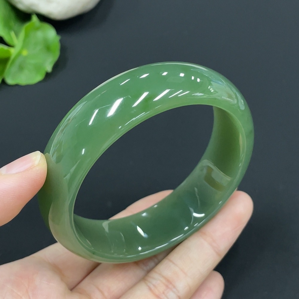H26998125 Hetian Jade Round Bracelet Size 58.3 Total Weight Approx. 69.2g