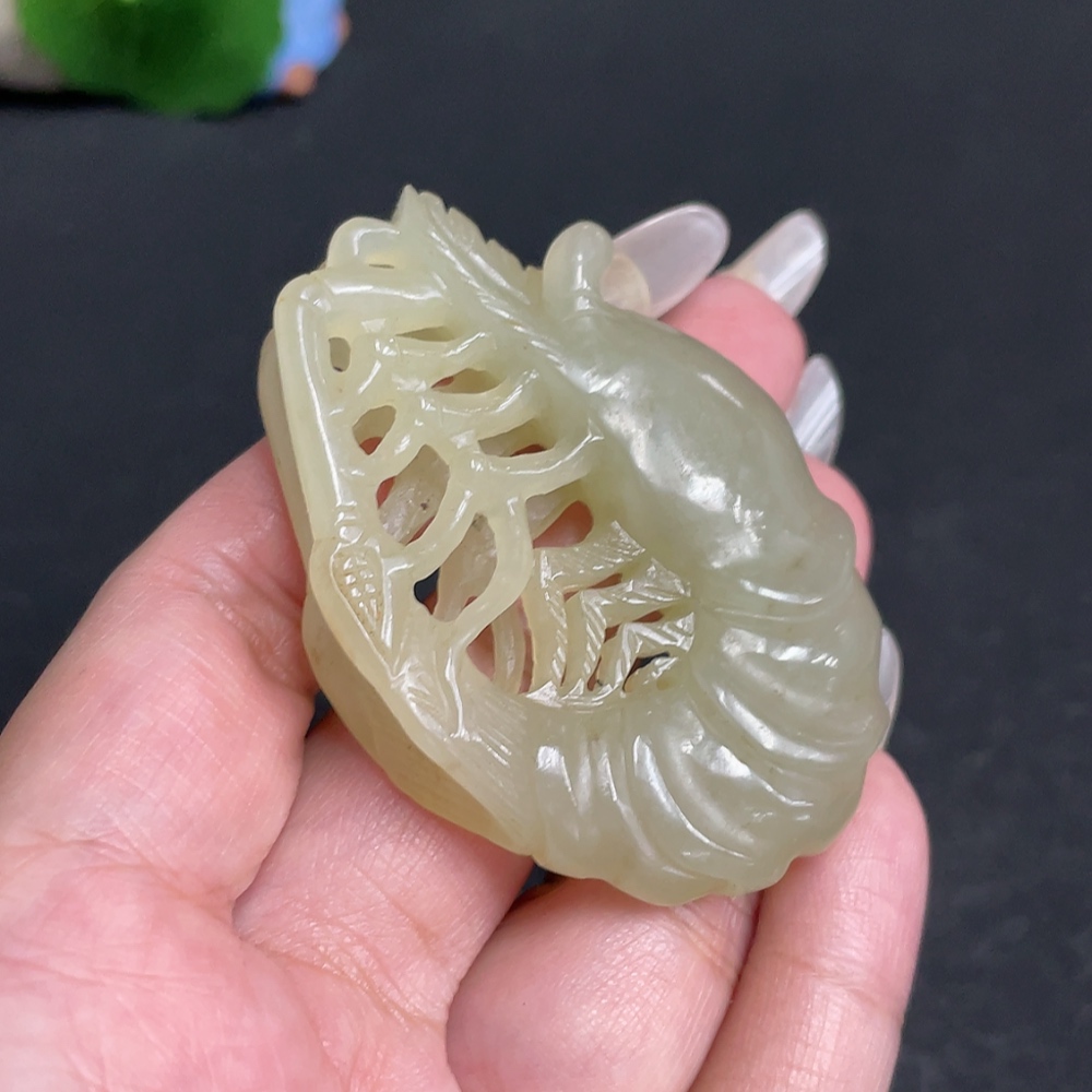 H28243696 Hetian Jade Pendant Shrimp Total Weight About 38.8g