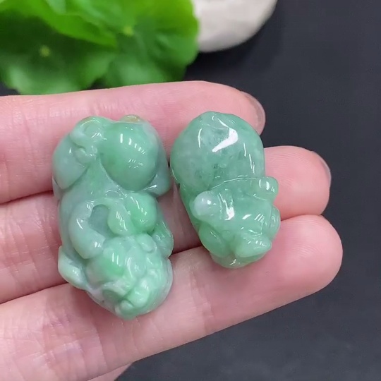 F35078833 Jadeite Pendants Sell as a Lot