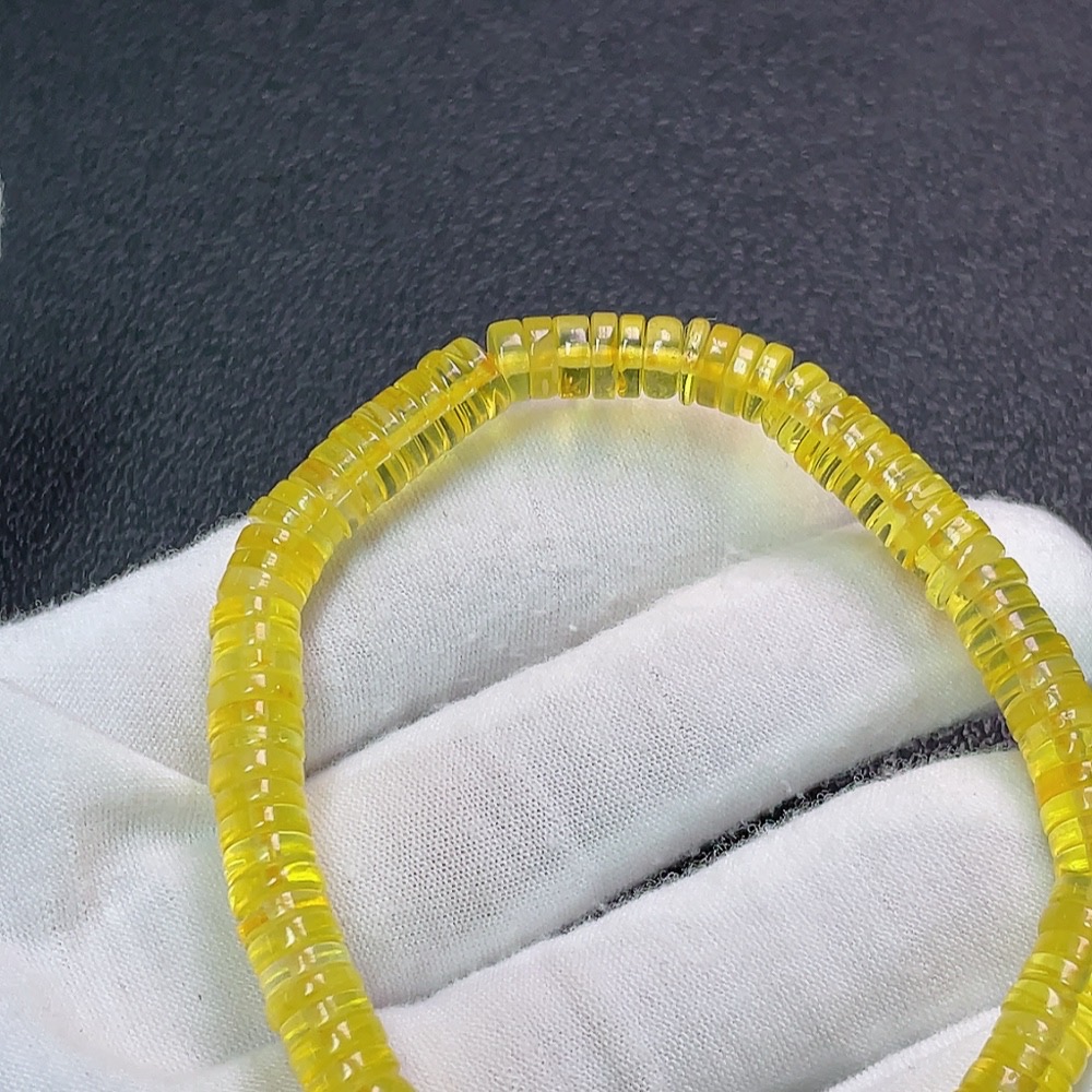 C33851597 Amber Beeswax Bracelet Total Weight Approx. 6.84g Size About 6.6mm