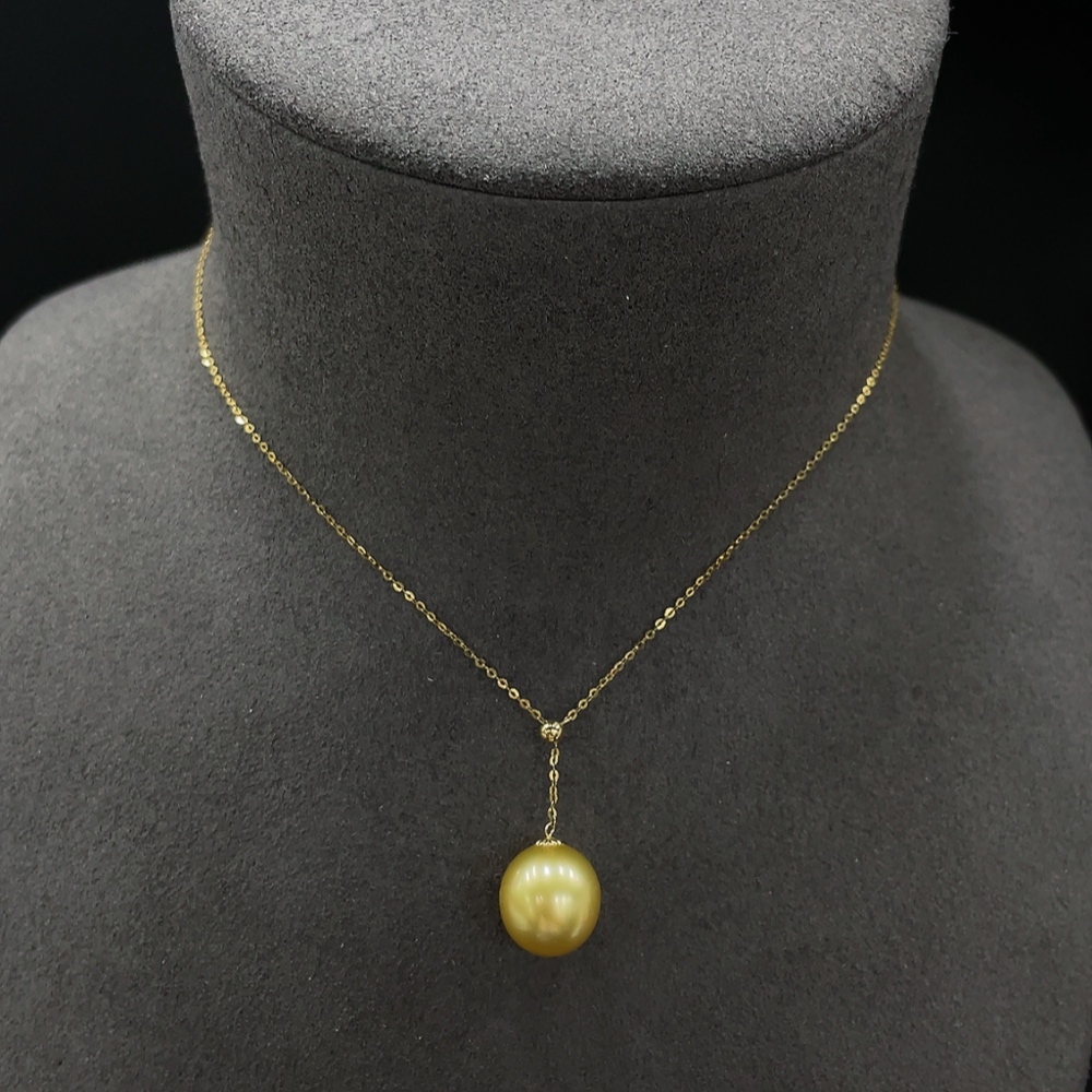 C20195748 Seawater Pearl Necklace, 18K Gold Chain, Total Weight Approx. 3.29g, Size About 11.7mm