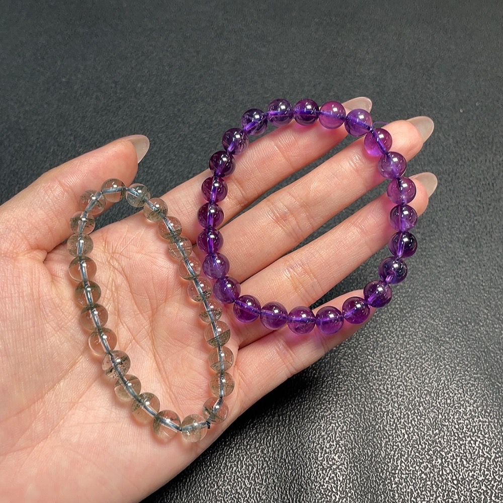 C34952443 Crystal Bracelet with Visible Organic Matter, Total Weight Approx. 29.01g, Sell as a Lot