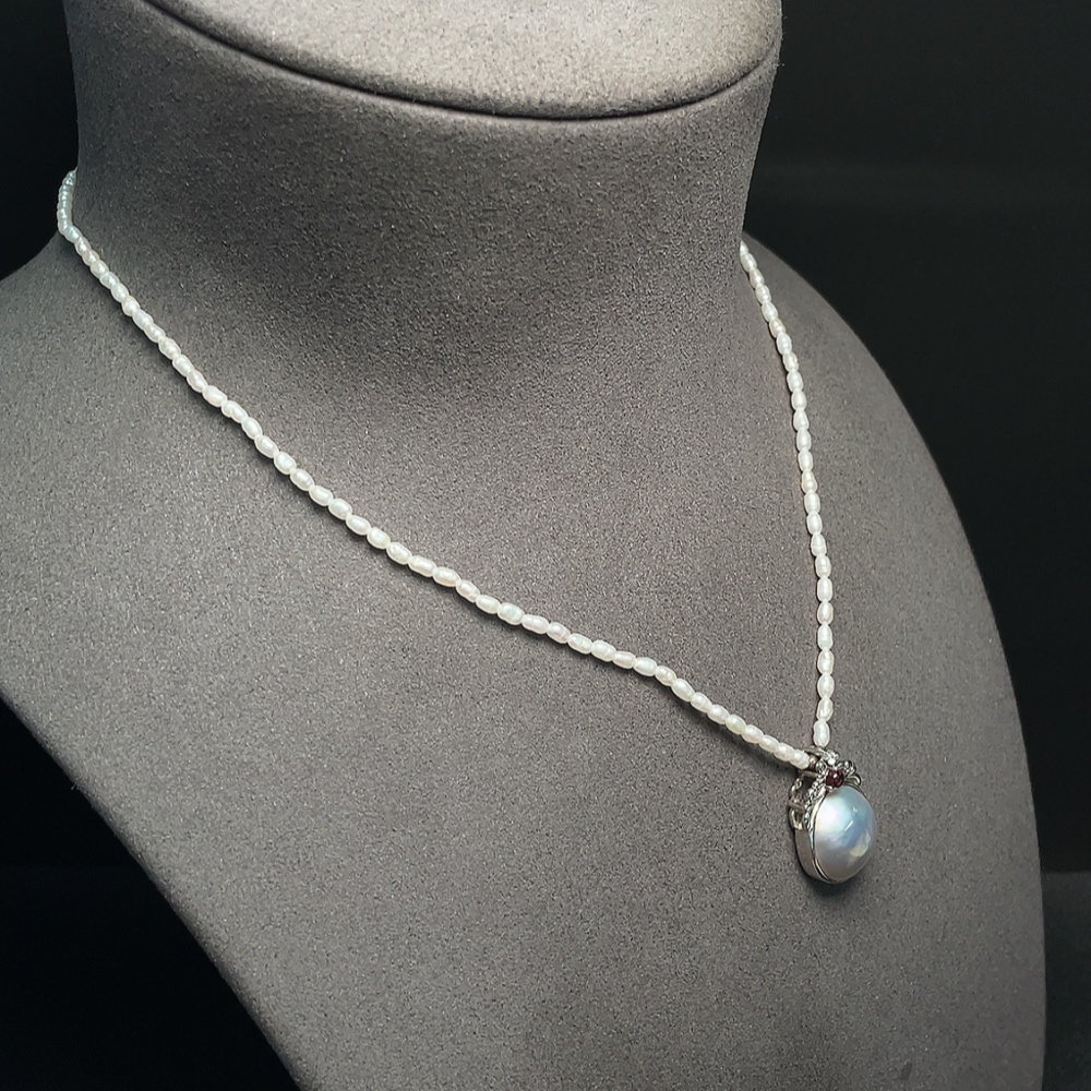 C34992500 Combined Seawater Pearl Pendant with Pearl Necklace Non-Gold Total Product Weight Approximately 7.16g Size 2-13.7mm