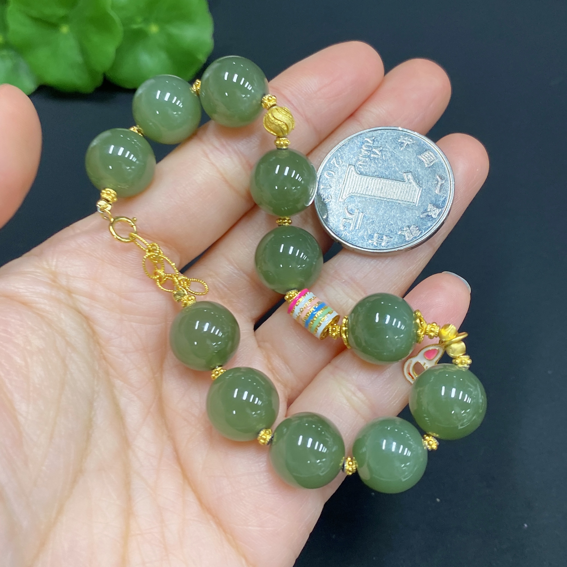 H27059811 Hetian Jade Bracelet   Approx. 11.6mm   Non-Gold Inlaid   Total Weight Approx. 31.6g