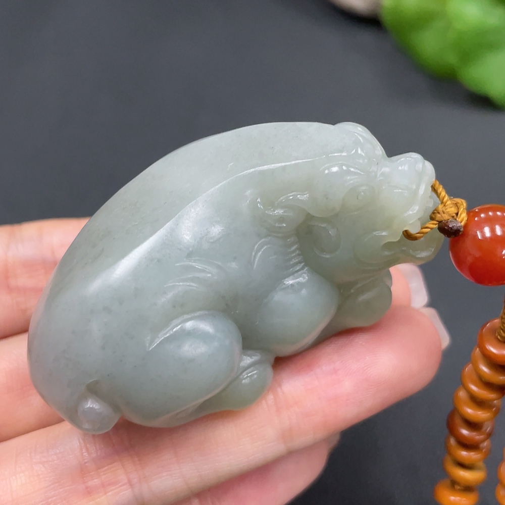 H23558640 Hetian Jade Handheld Piece Pi Xiu Chain Not Hetian Jade Total Weight Approx. (Including Chain) 88.3g