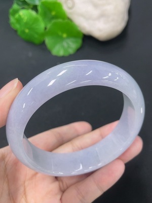 F46485382 翡翠正圈手镯 圈口58.5mm 货品总约重66.35g