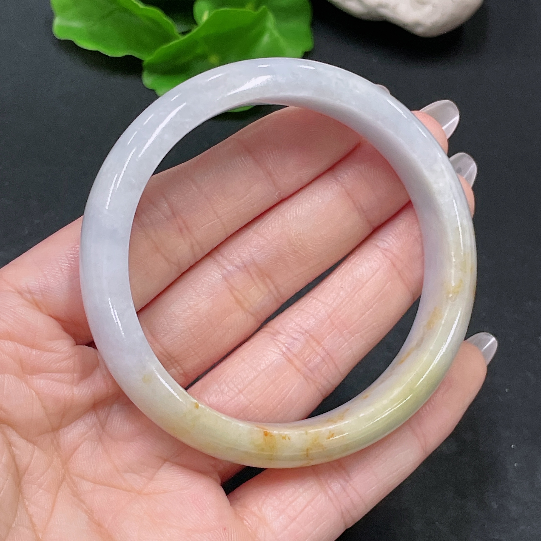 F35104699 Jadeite Round Bangle Size 55.9 Total Weight Approx. 50.5g