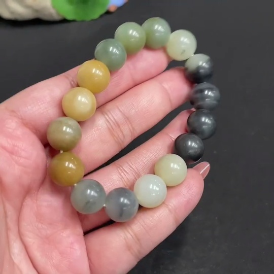 H34973165 Hetian Jade Bracelet, Approx. 11.9 mm, Total Weight Approx. 43.4g