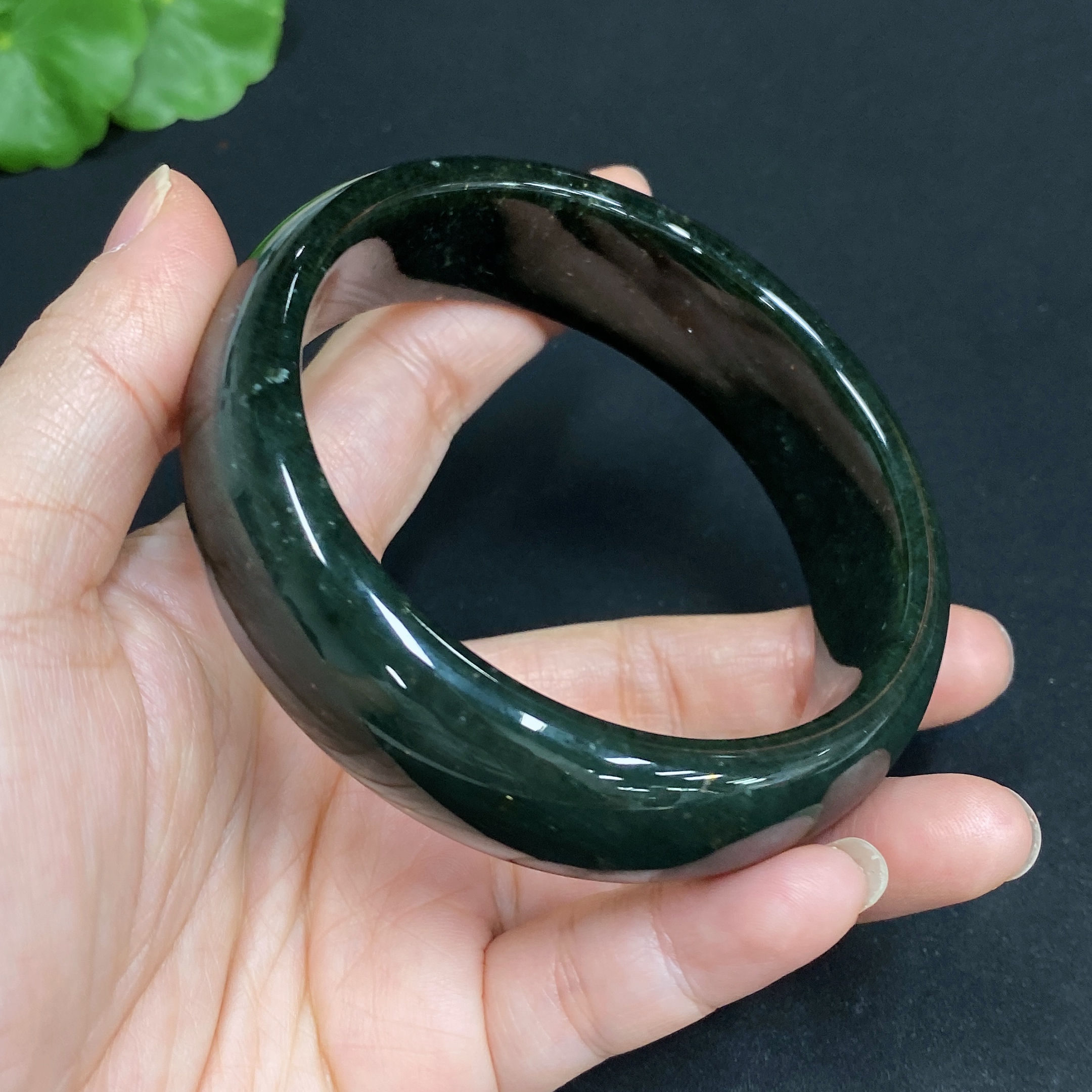 H34015045 Hetian Jade Round Bracelet Size 62.3 Total Weight Approx. 85.5g