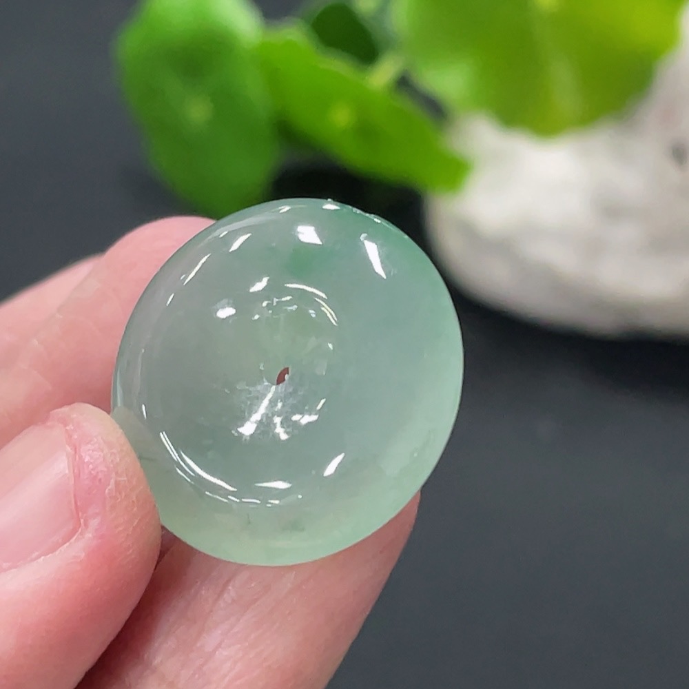 F34060956 Jadeite Pendant Safety Buckle Total Weight Approx. 5.53g