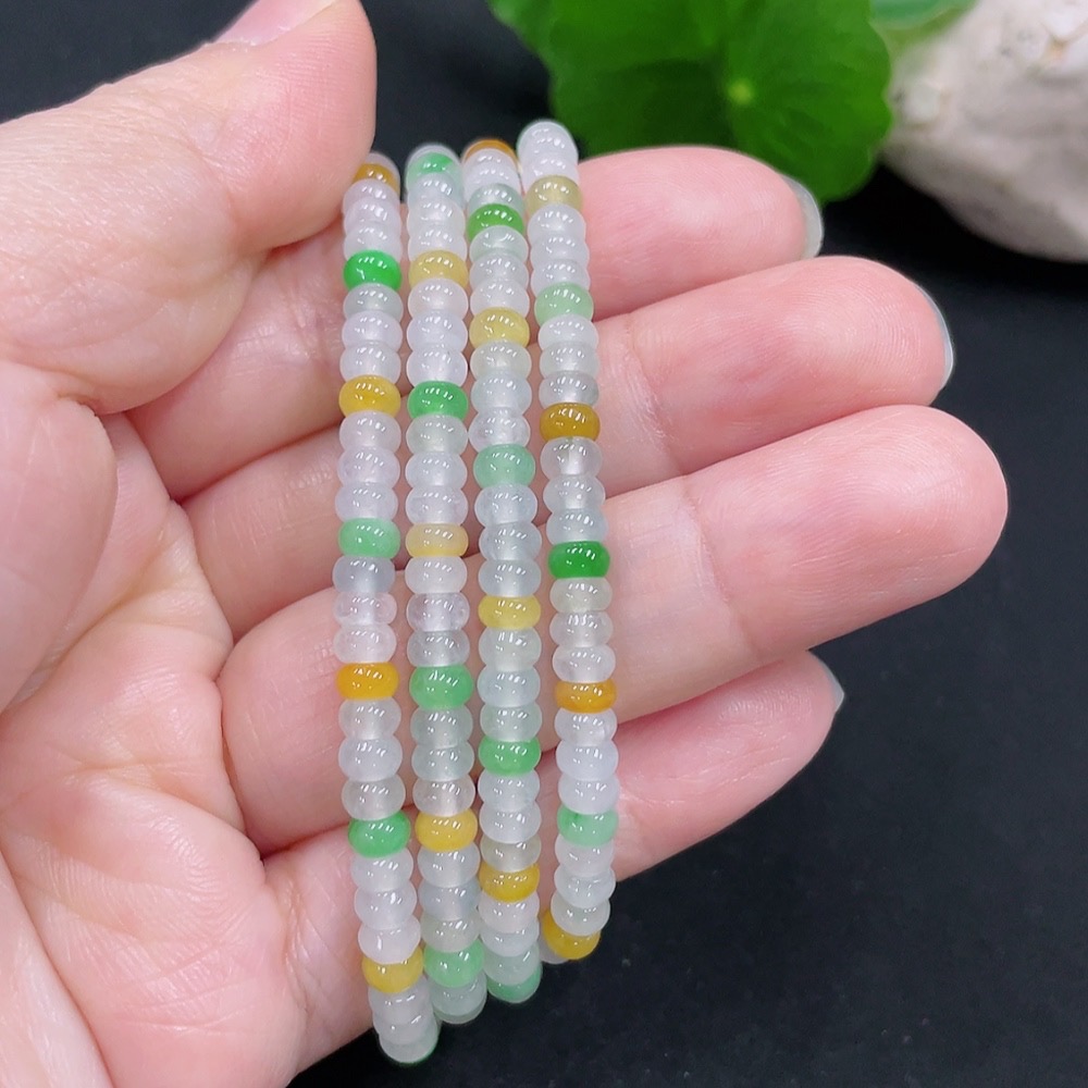 F30453420 Jadeite Beaded Necklace approx. 4.3mm Total Weight approx. 25.6g (Non-gold Inlaid) (Color Origin Undetermined)